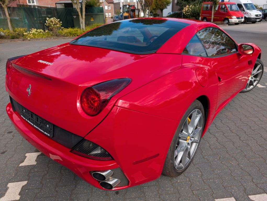 Ferrari California 2012
