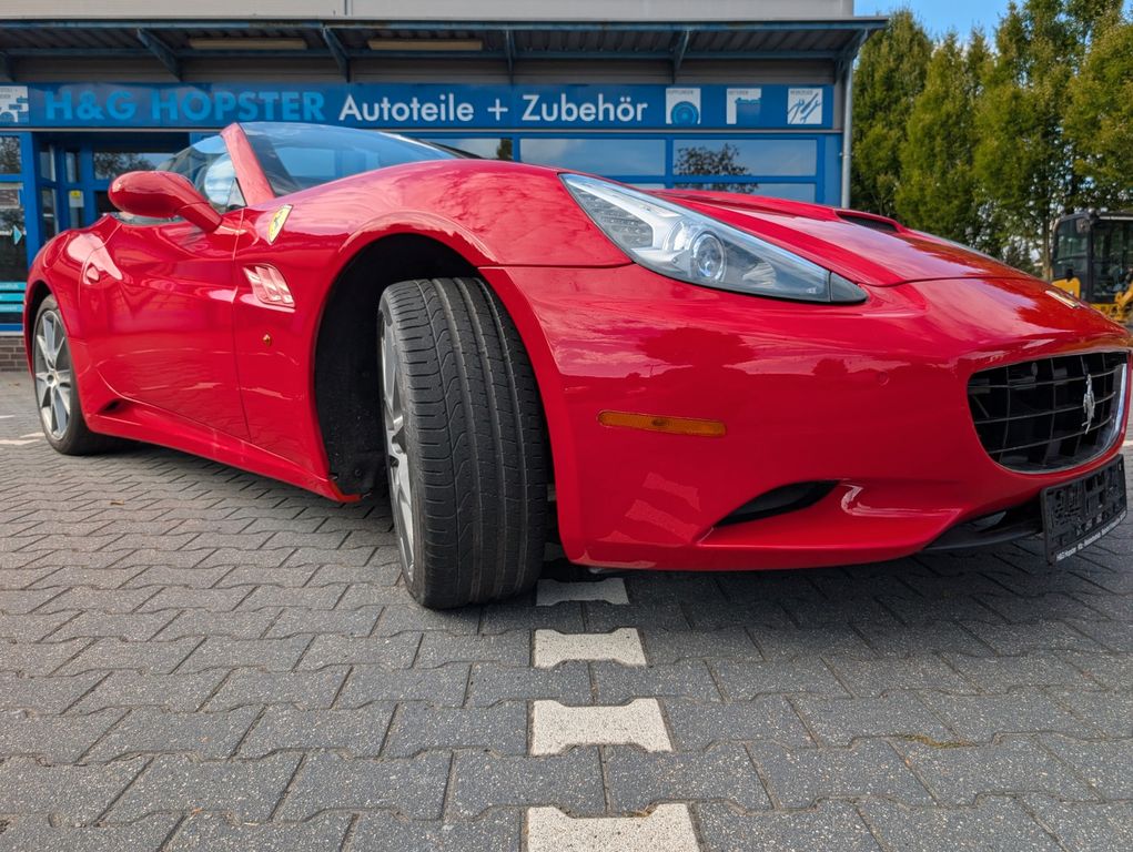 Ferrari California 2012