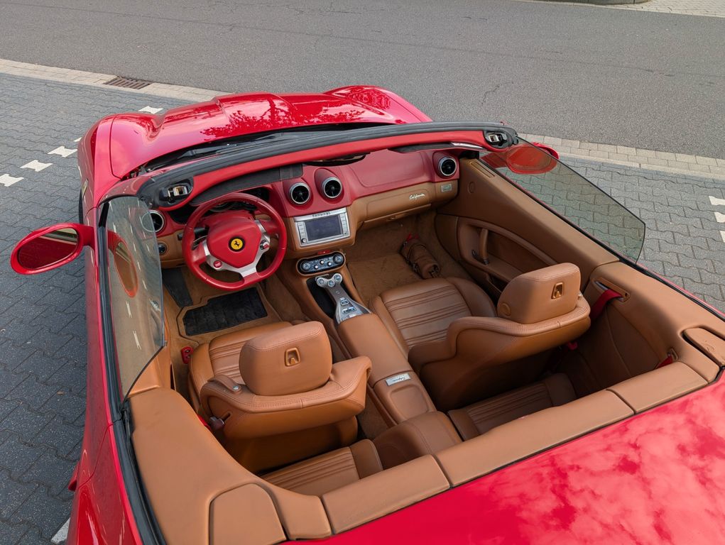 Ferrari California 2012