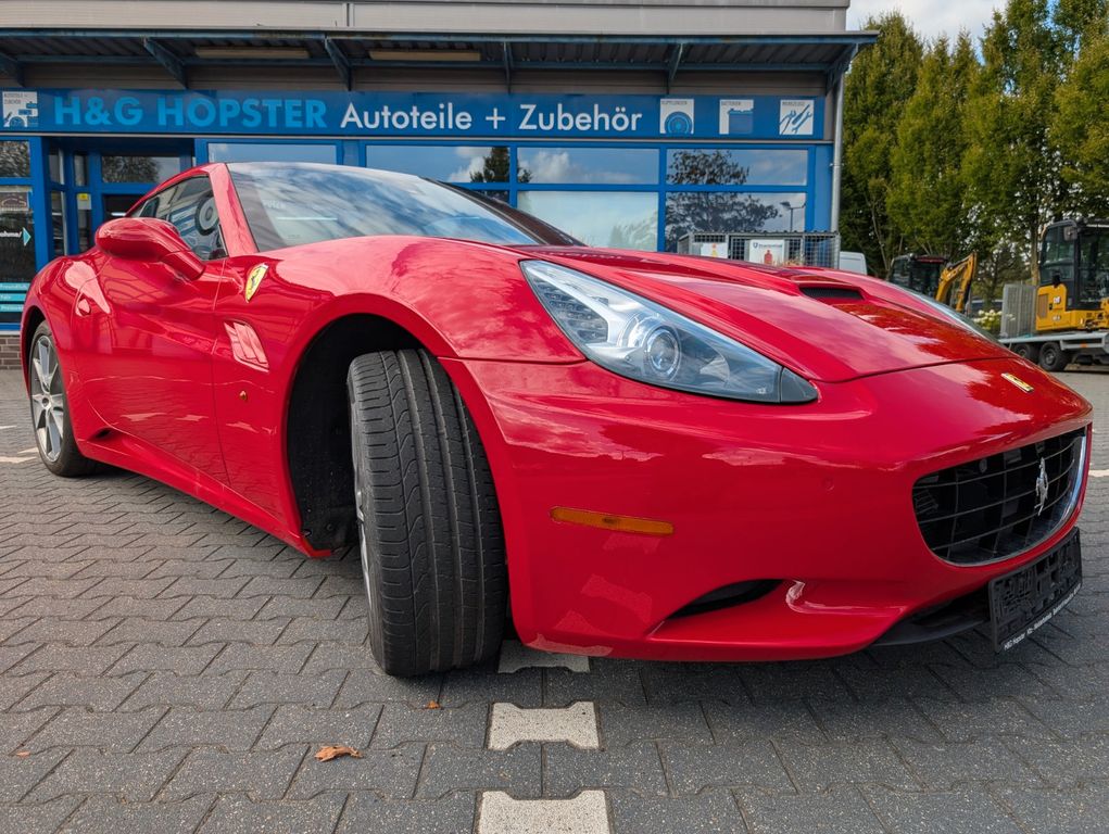 Ferrari California 2012