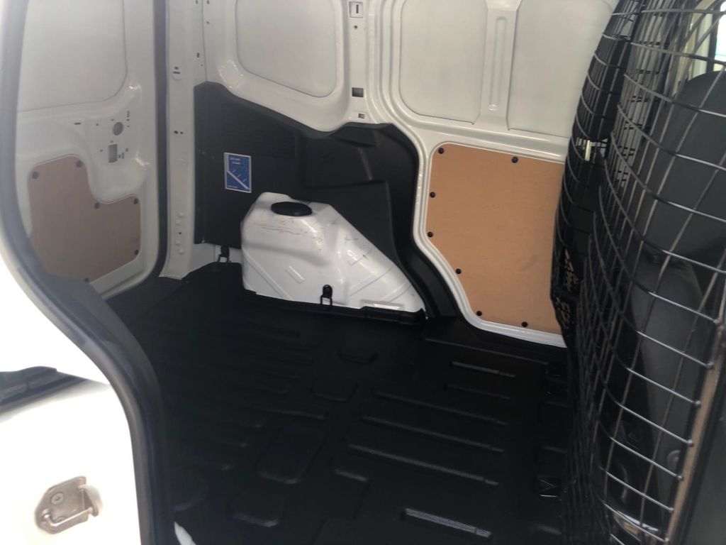 Ford Transit Courier 2022