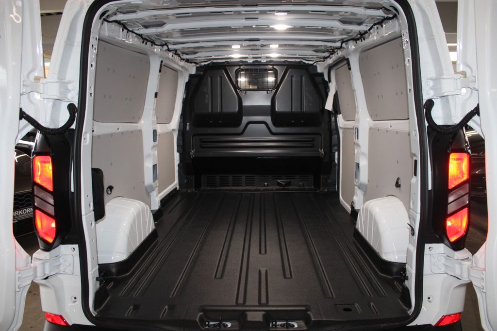 Ford Transit Custom 2025