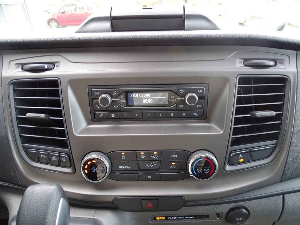 Ford Transit 2025