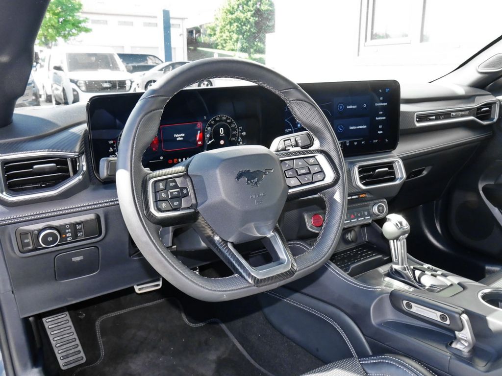 Ford Mustang 2024