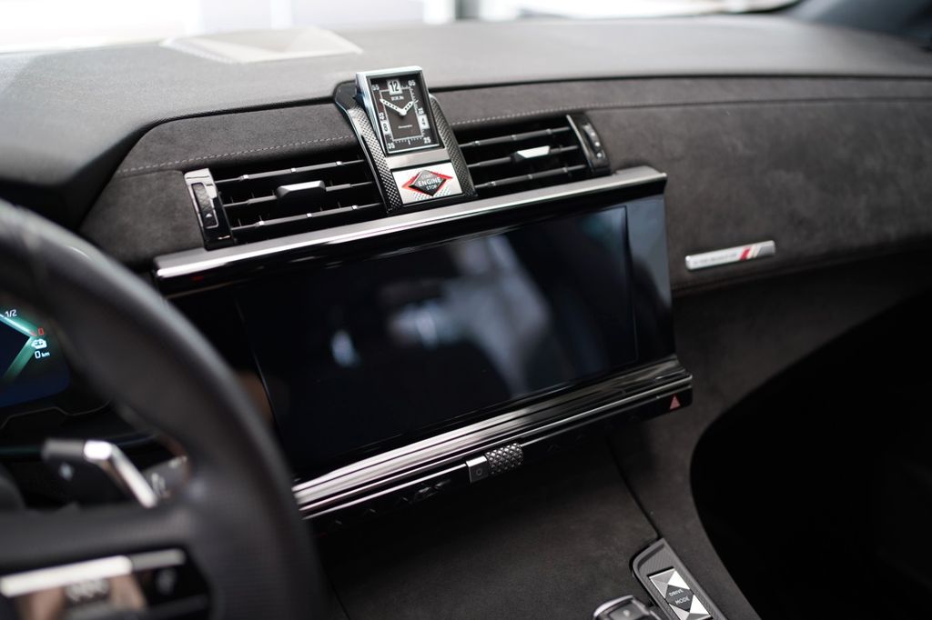 DS Automobiles DS7 (Crossback) 2022