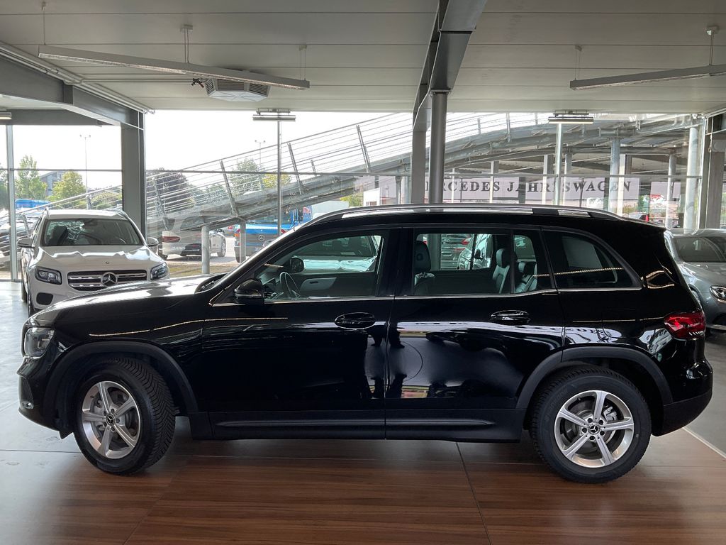 Mercedes-Benz GLB 180 2022