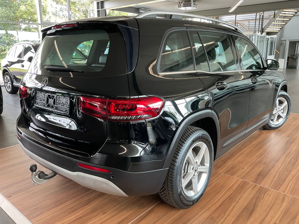 Mercedes-Benz GLB 180 2022