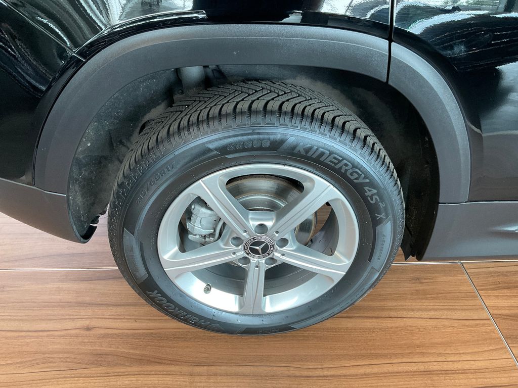 Mercedes-Benz GLB 180 2022