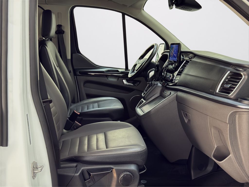 Ford Tourneo Custom 2020