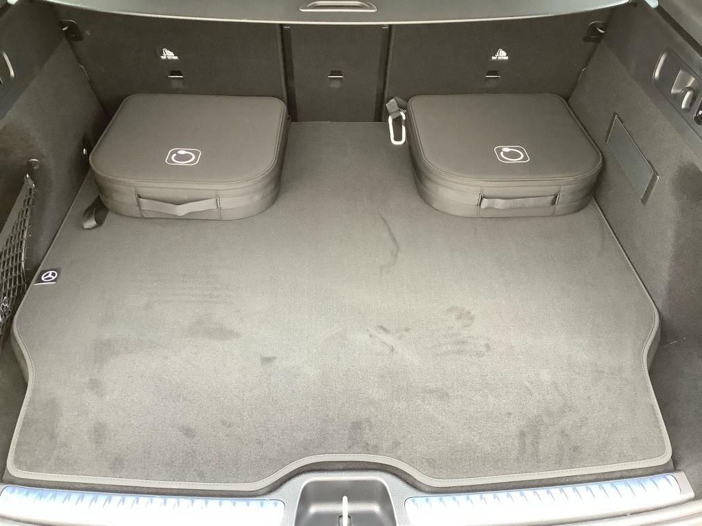 Mercedes-Benz GLC 300 2025