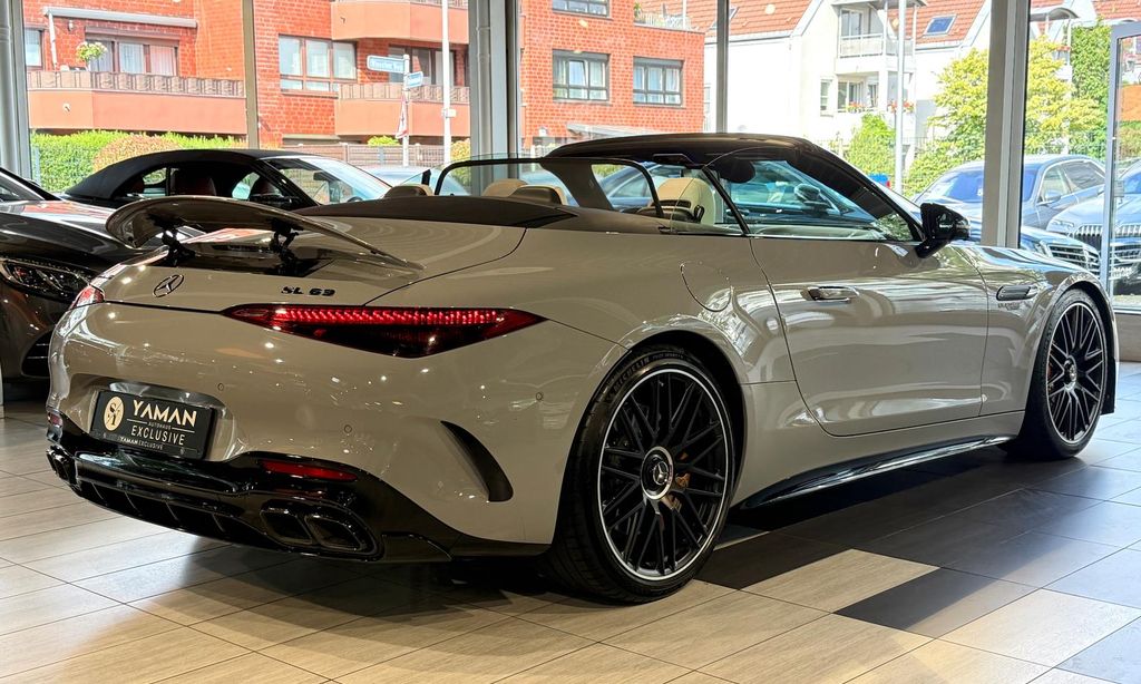 Mercedes-Benz SL 63 AMG 2022