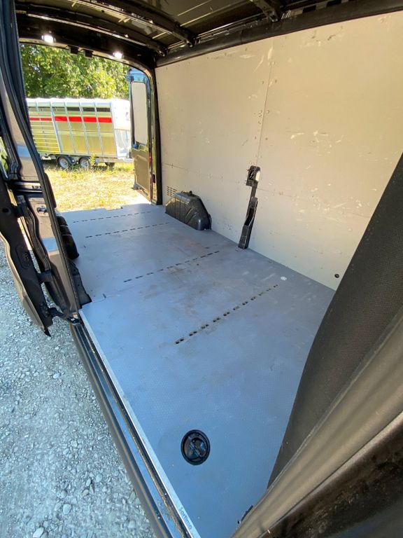 Ford Transit 2022