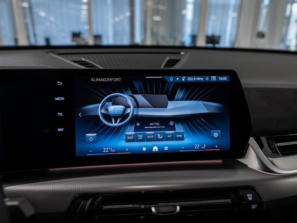 BMW iX2