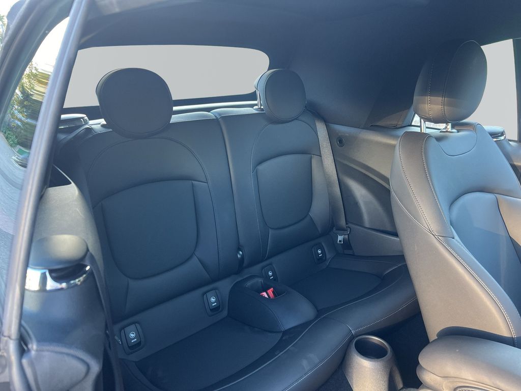 MINI John Cooper Works Cabrio 2023