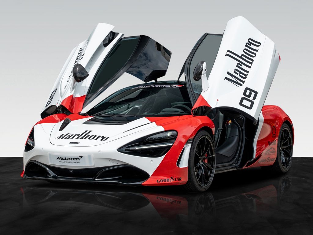 McLaren 720S 2022