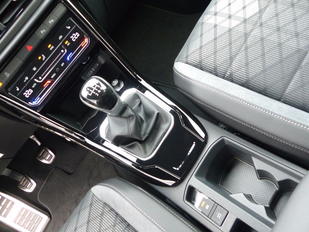 Volkswagen T-Roc 2024