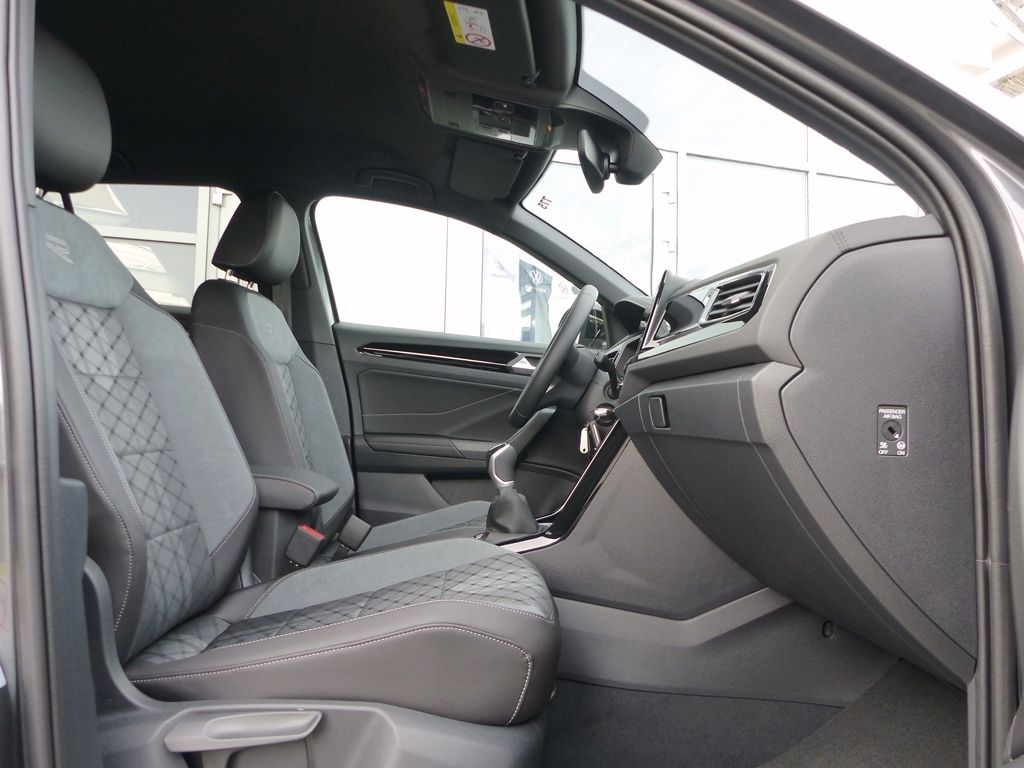 Volkswagen T-Roc 2024