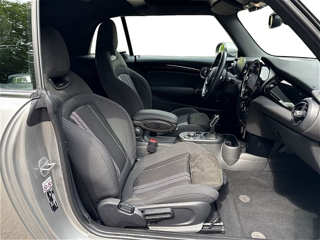 MINI John Cooper Works Cabrio 2023