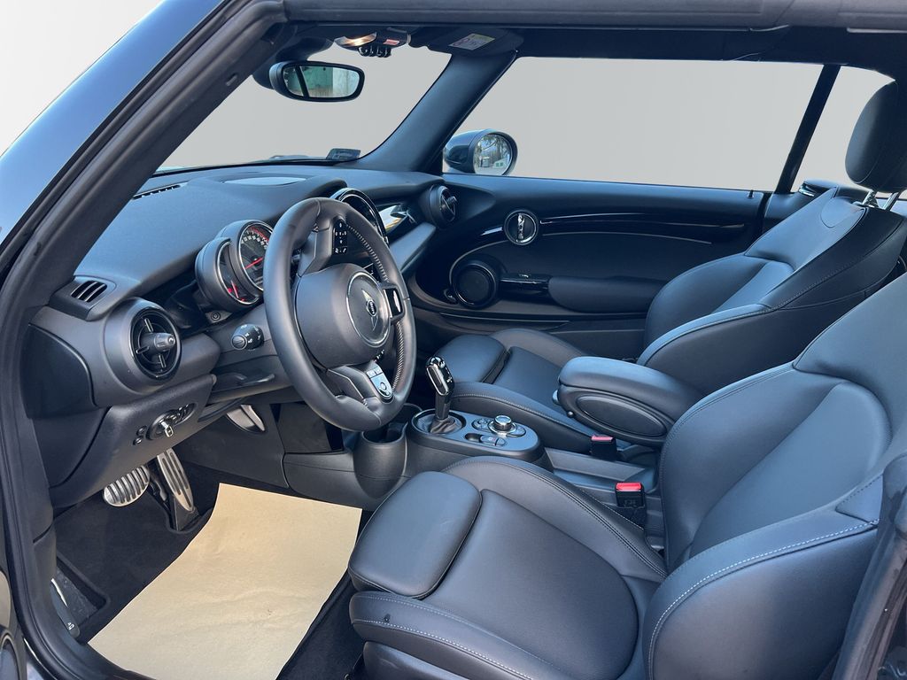 MINI John Cooper Works Cabrio 2023