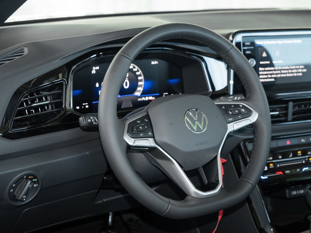 Volkswagen T-Roc 2025