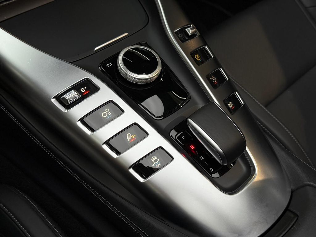 Mercedes-Benz AMG GT 2022