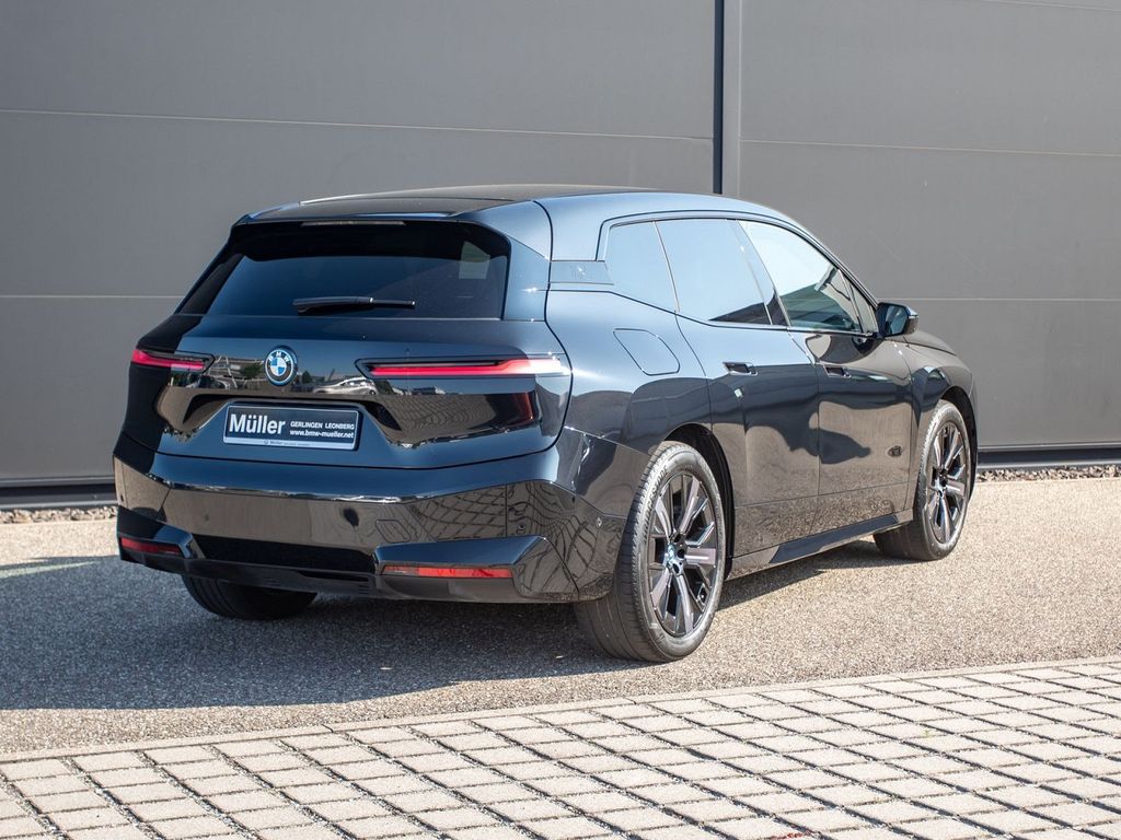 BMW iX 2022
