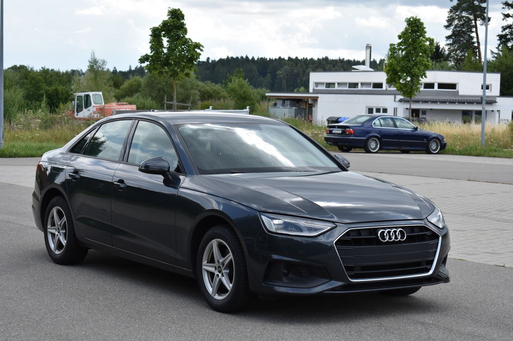 Audi A4 2023