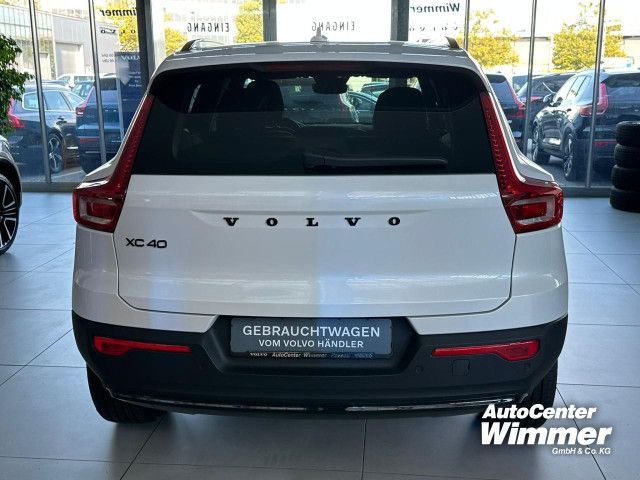Volvo XC40 2024
