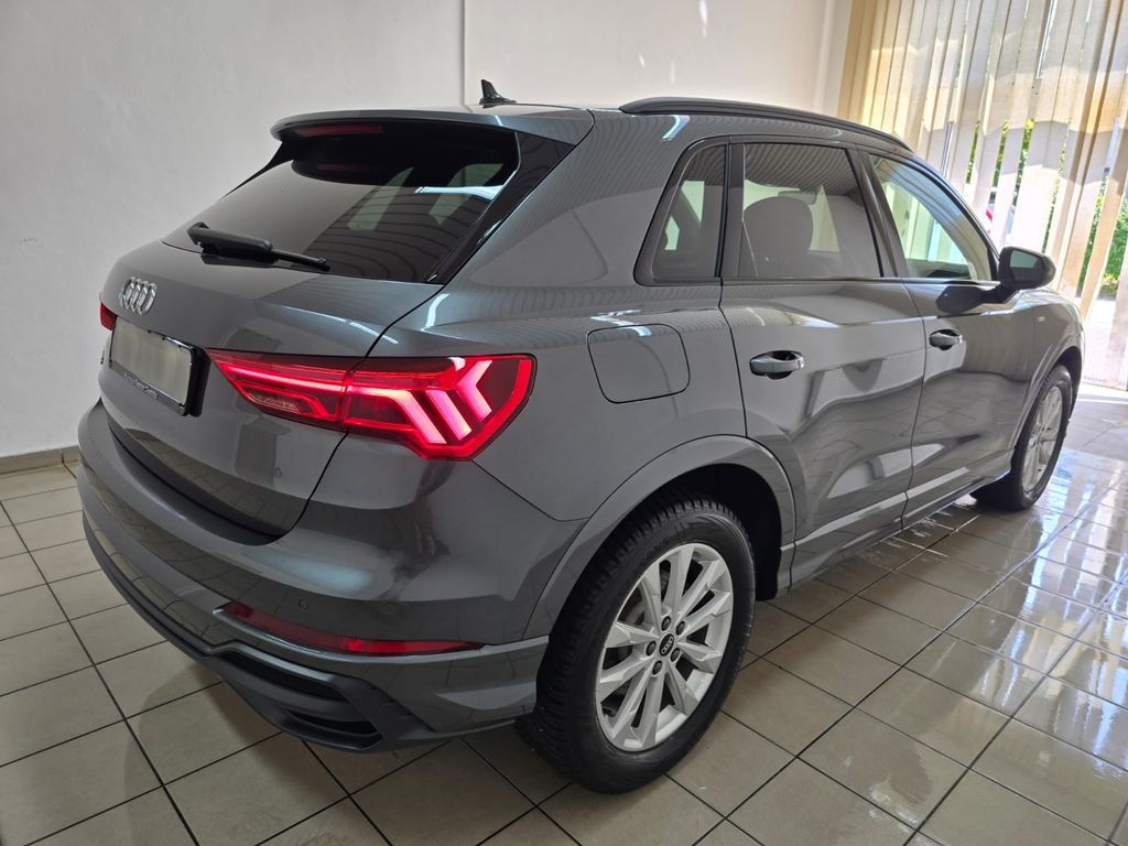 Audi Q3 2021