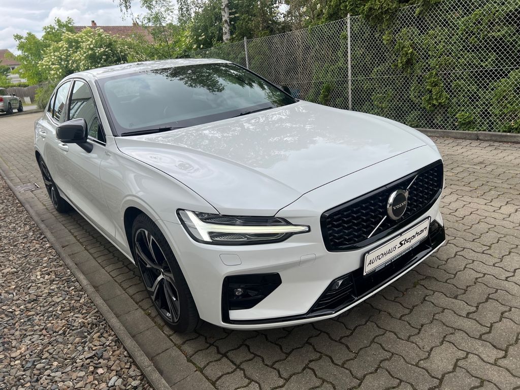 Volvo S60 2024