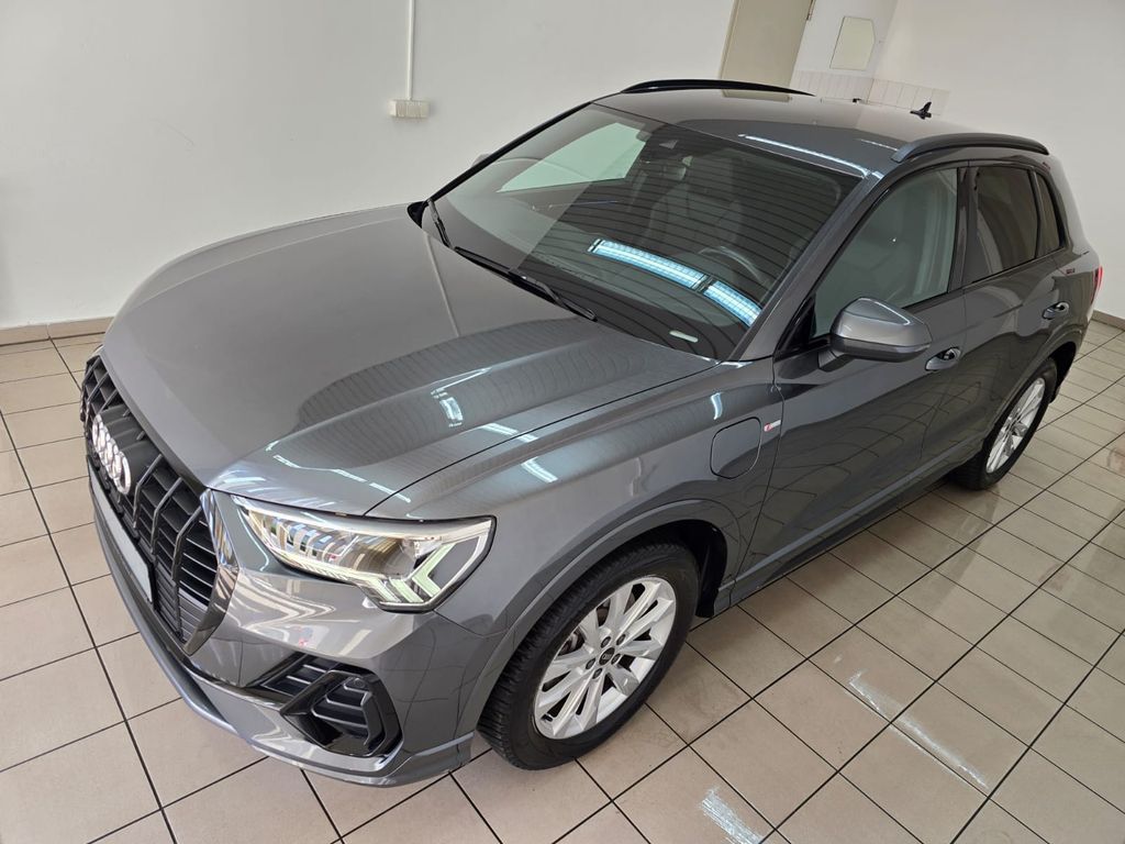 Audi Q3 2021