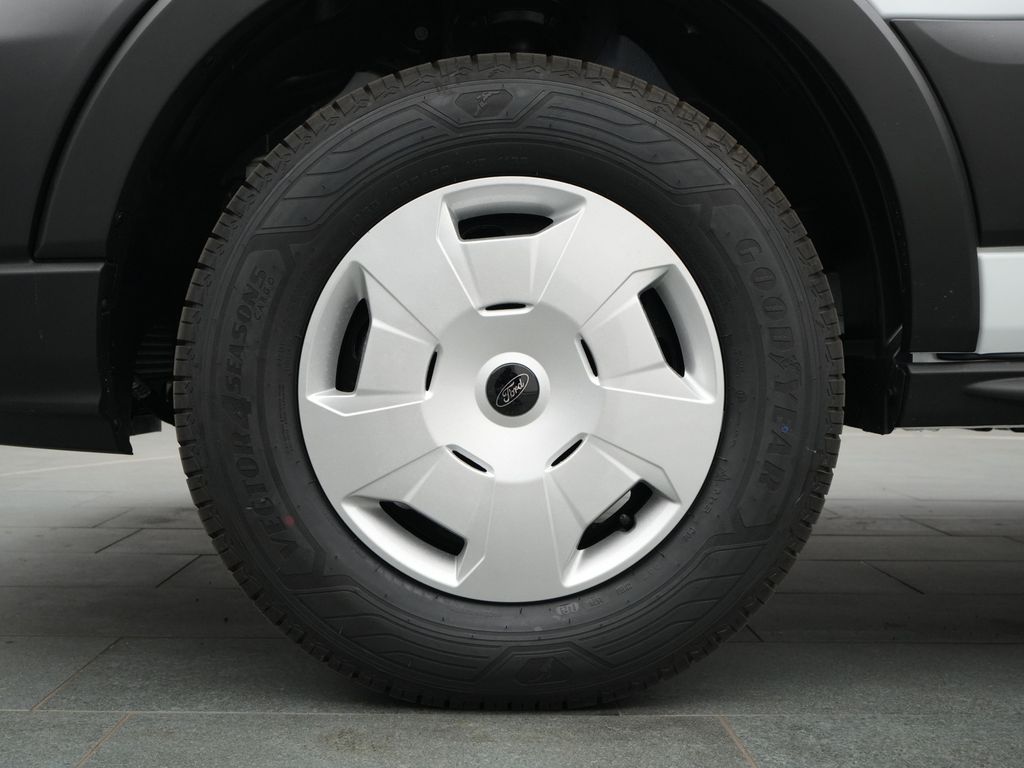 Ford Transit 2025