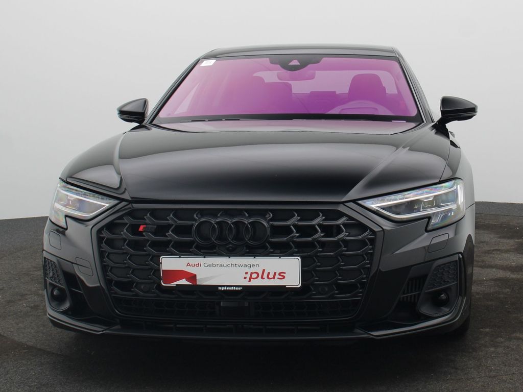 Audi S8 2023