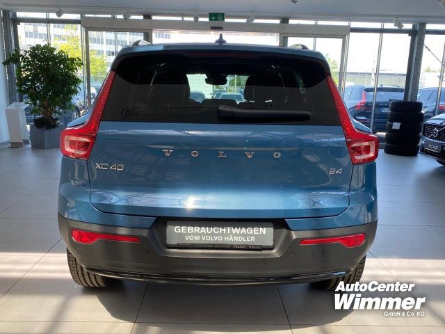 Volvo XC40 2024