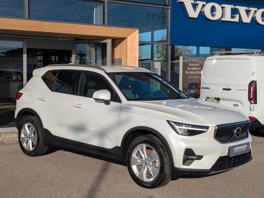 Volvo XC40 2024