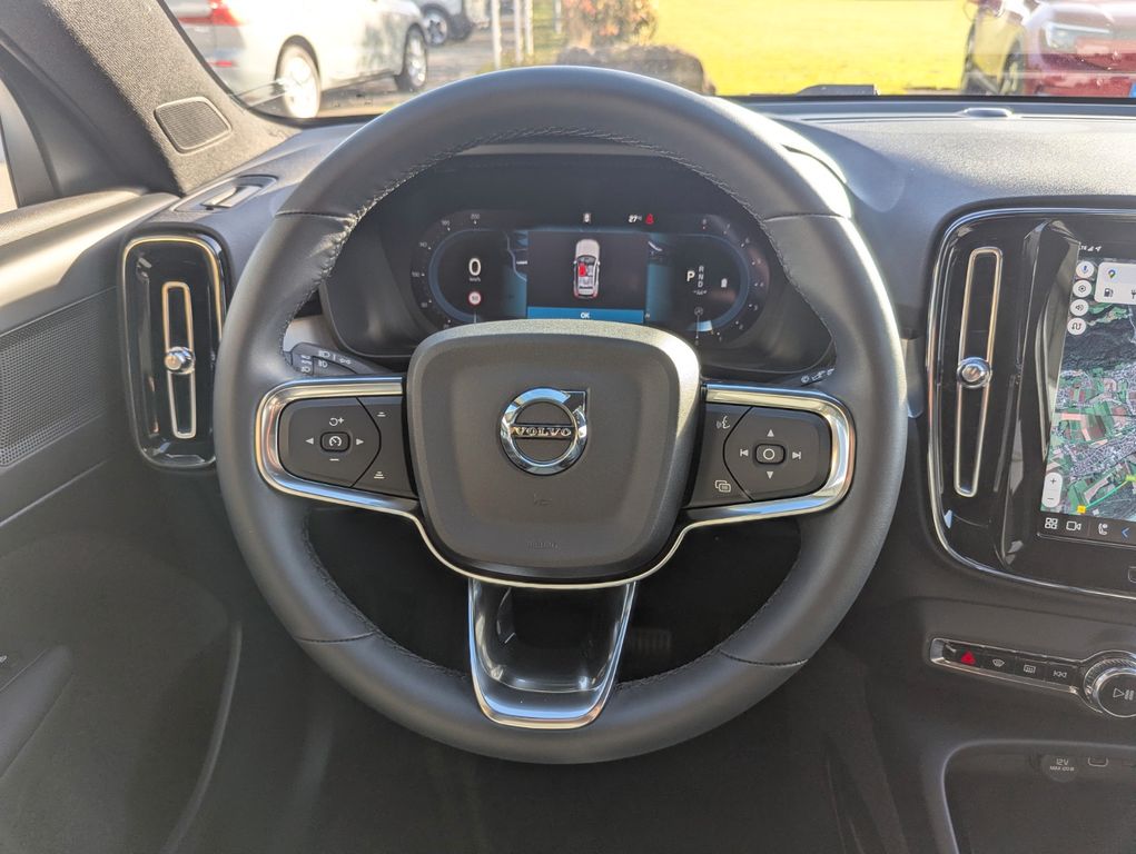 Volvo XC40 2024