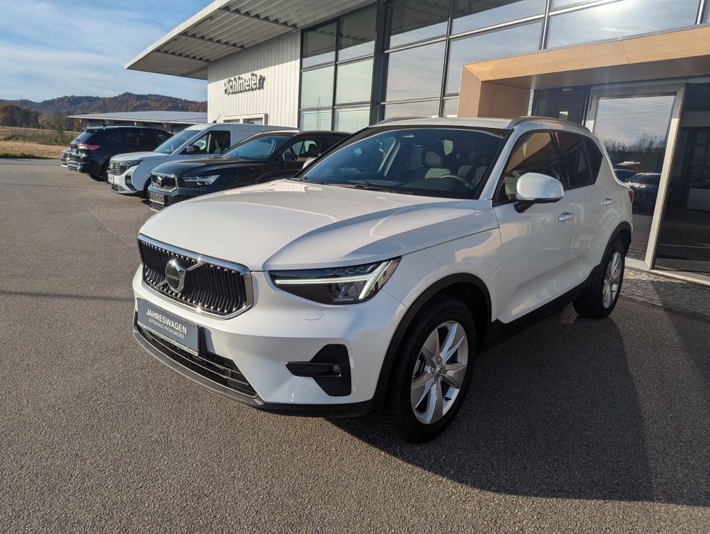 Volvo XC40 2024