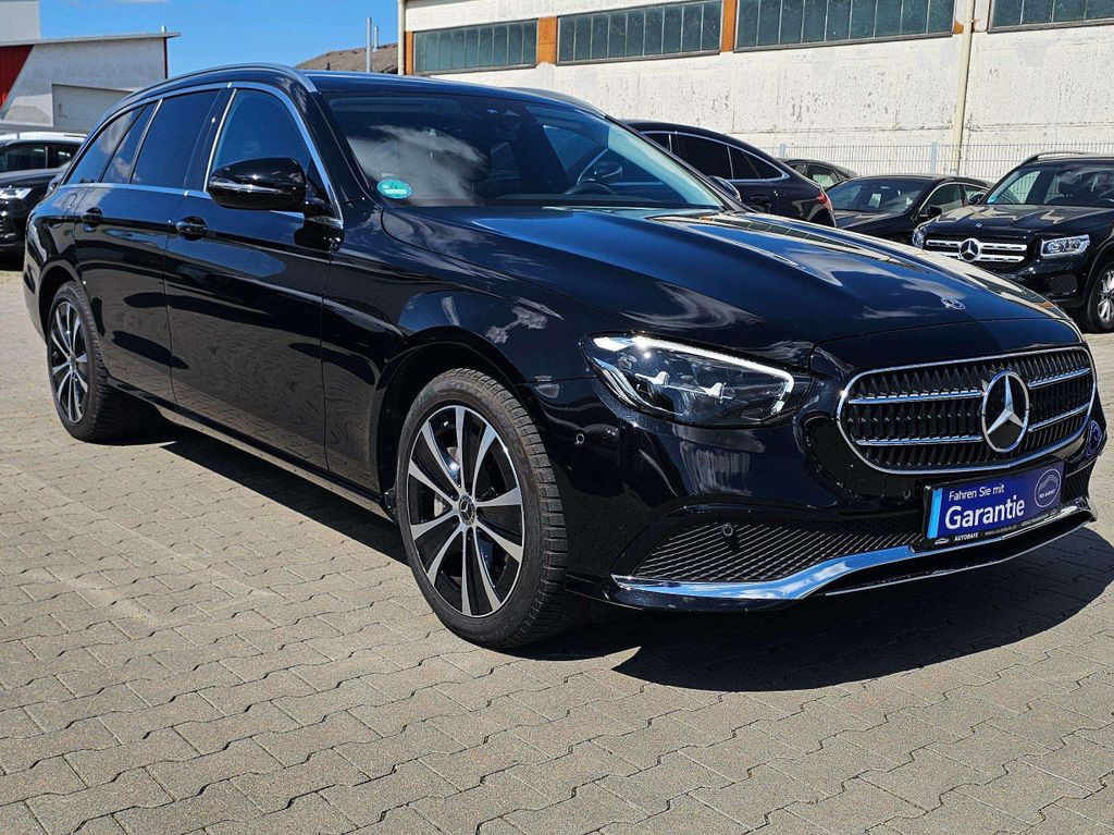 Mercedes-Benz E 300 2023