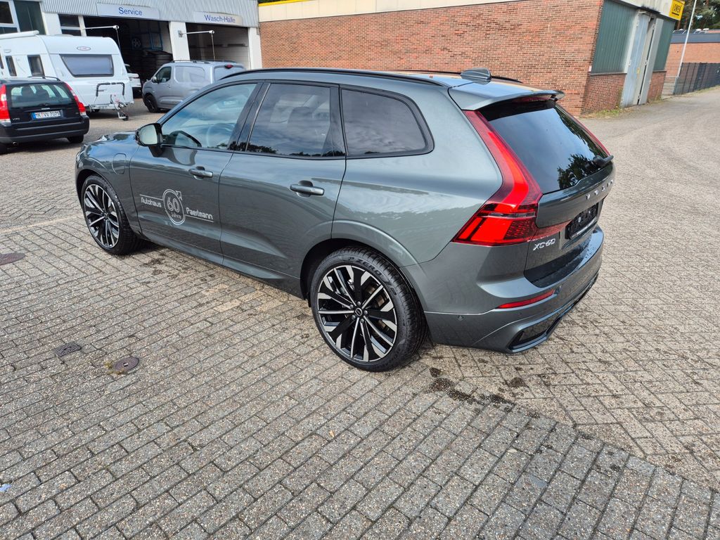 Volvo XC60 2025