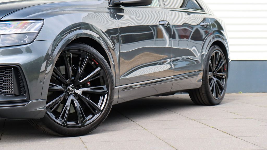 Audi SQ8 2021