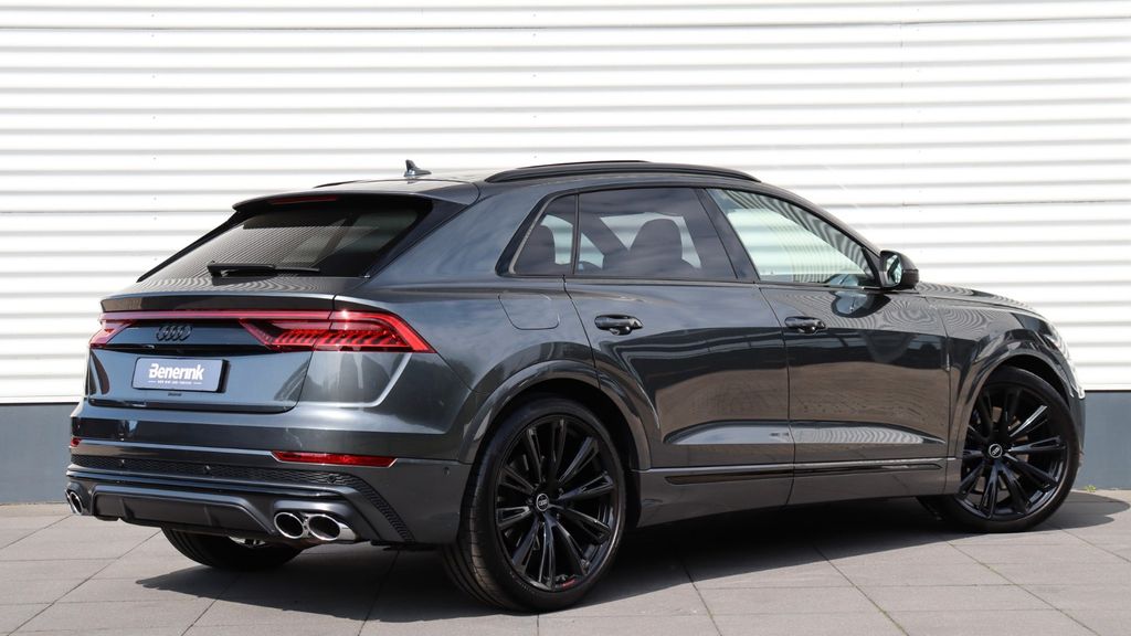 Audi SQ8 2021