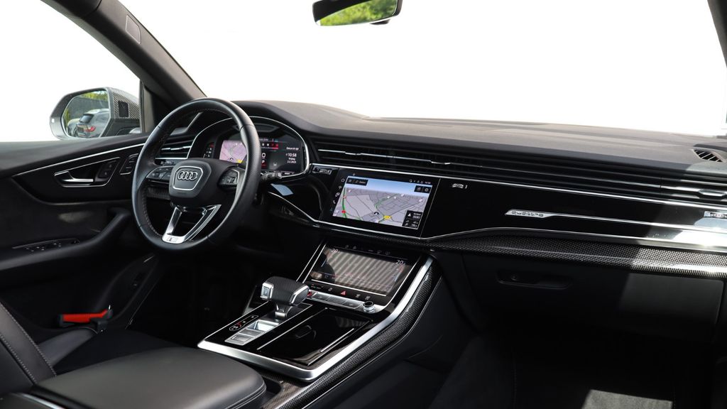 Audi SQ8 2021