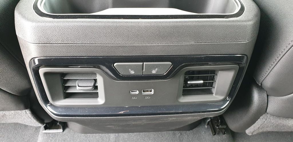 Chevrolet Silverado 2025