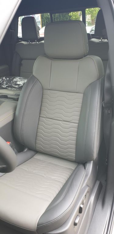 Chevrolet Silverado 2025