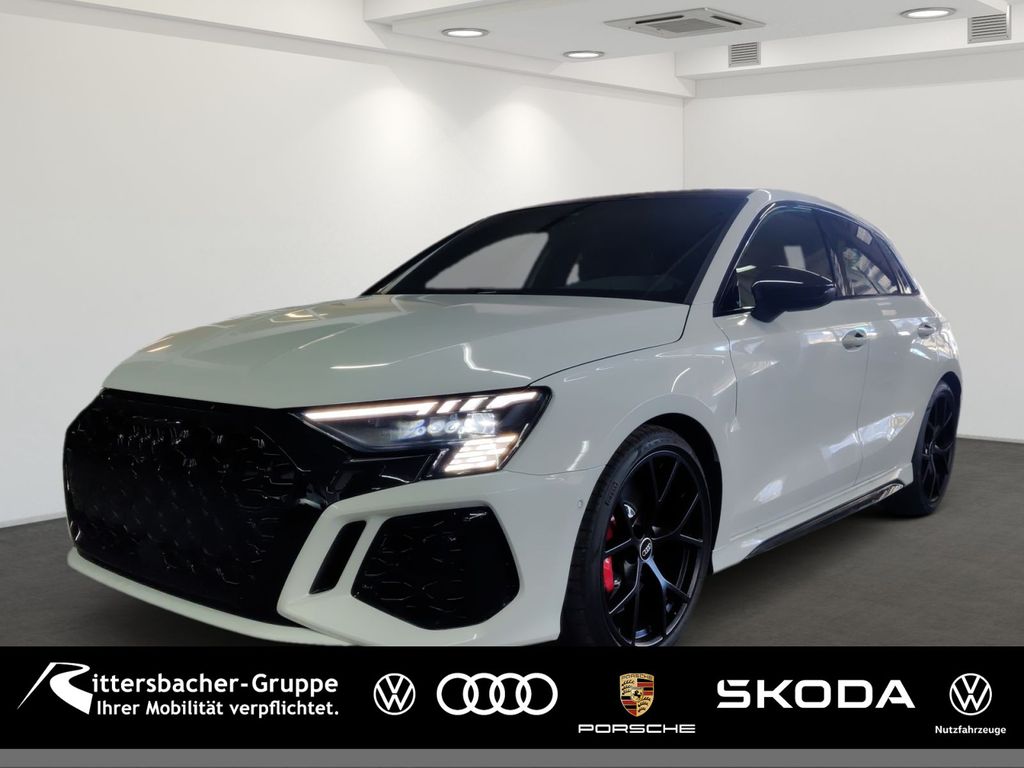 Audi RS3 2025