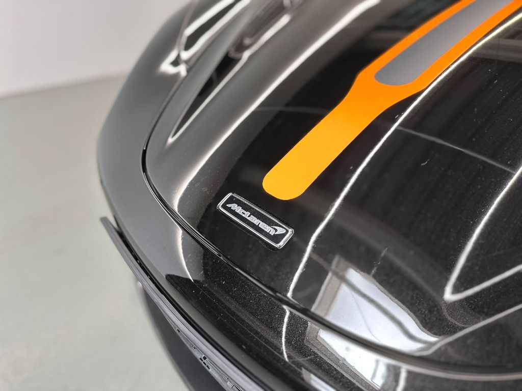 McLaren 720S 2022