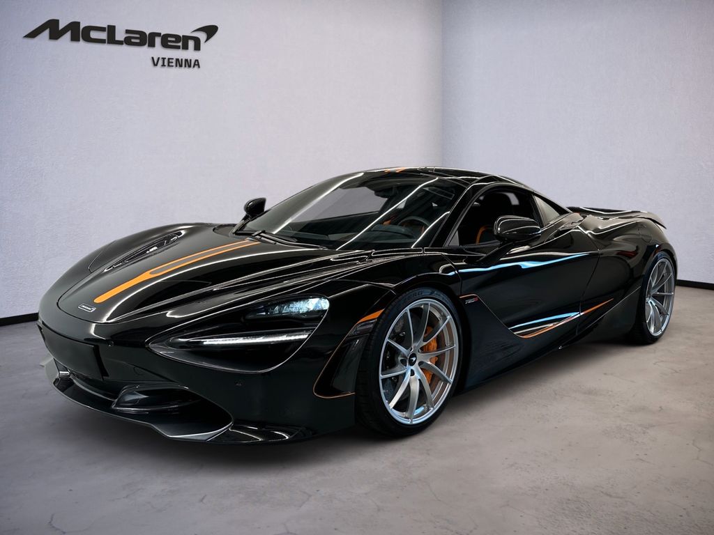 McLaren 720S 2022