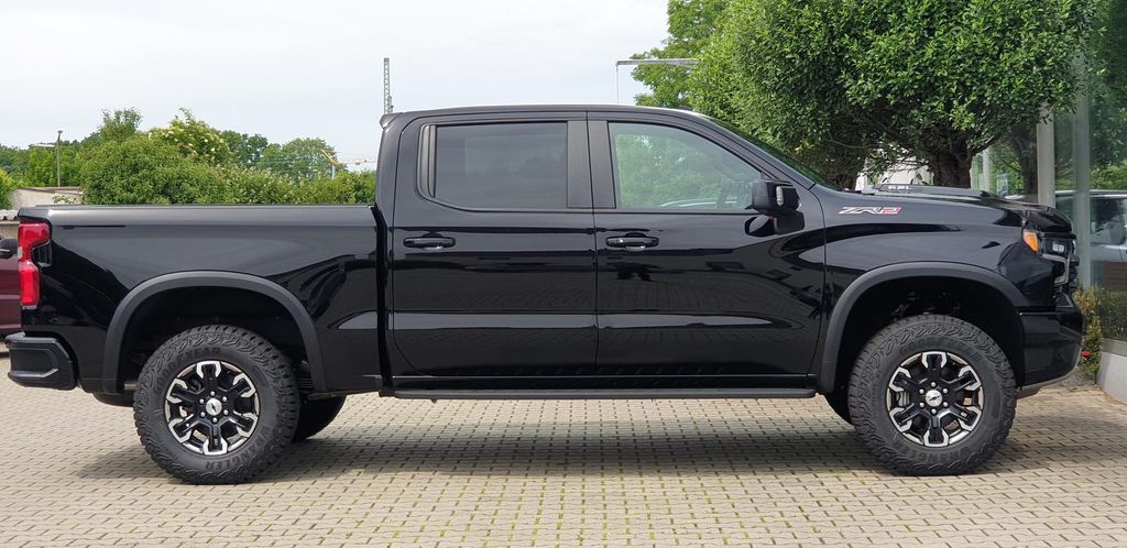 Chevrolet Silverado 2025