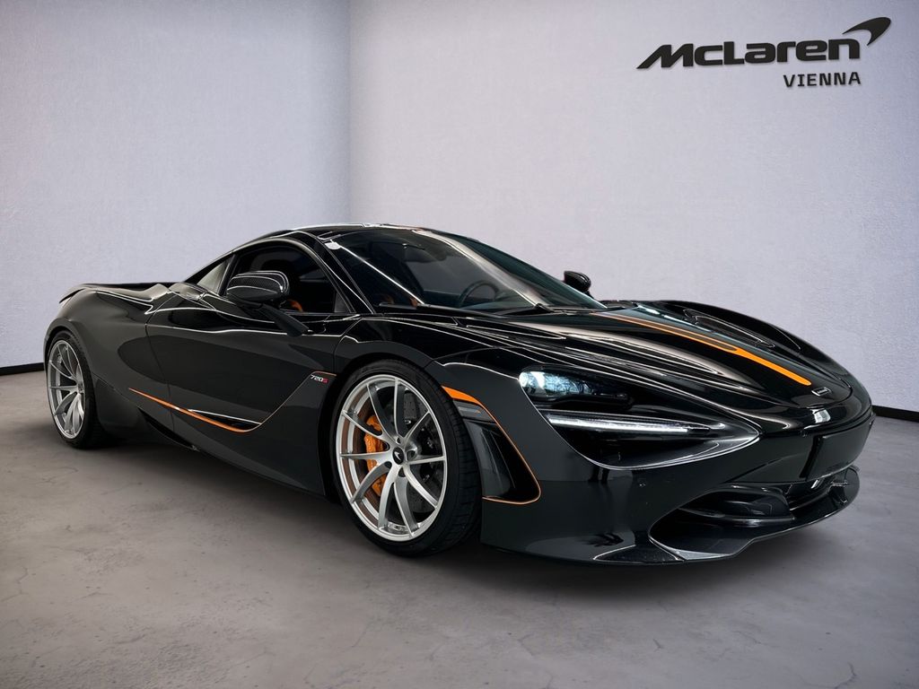 McLaren 720S 2022