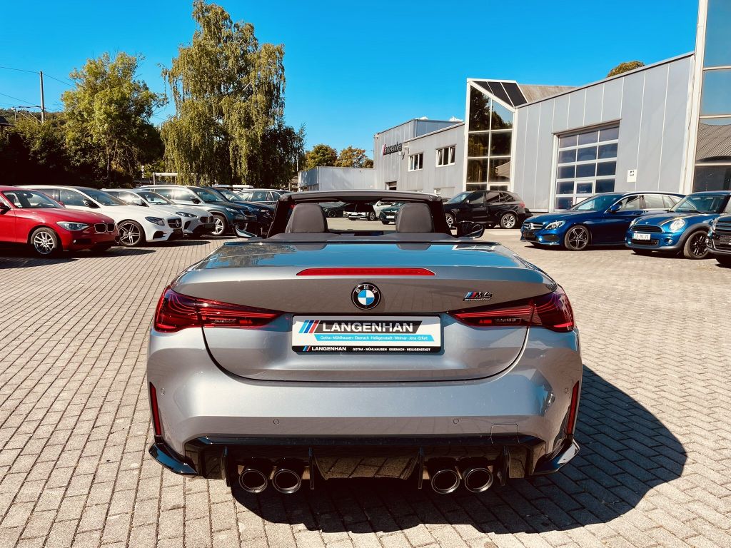 BMW M4 2024